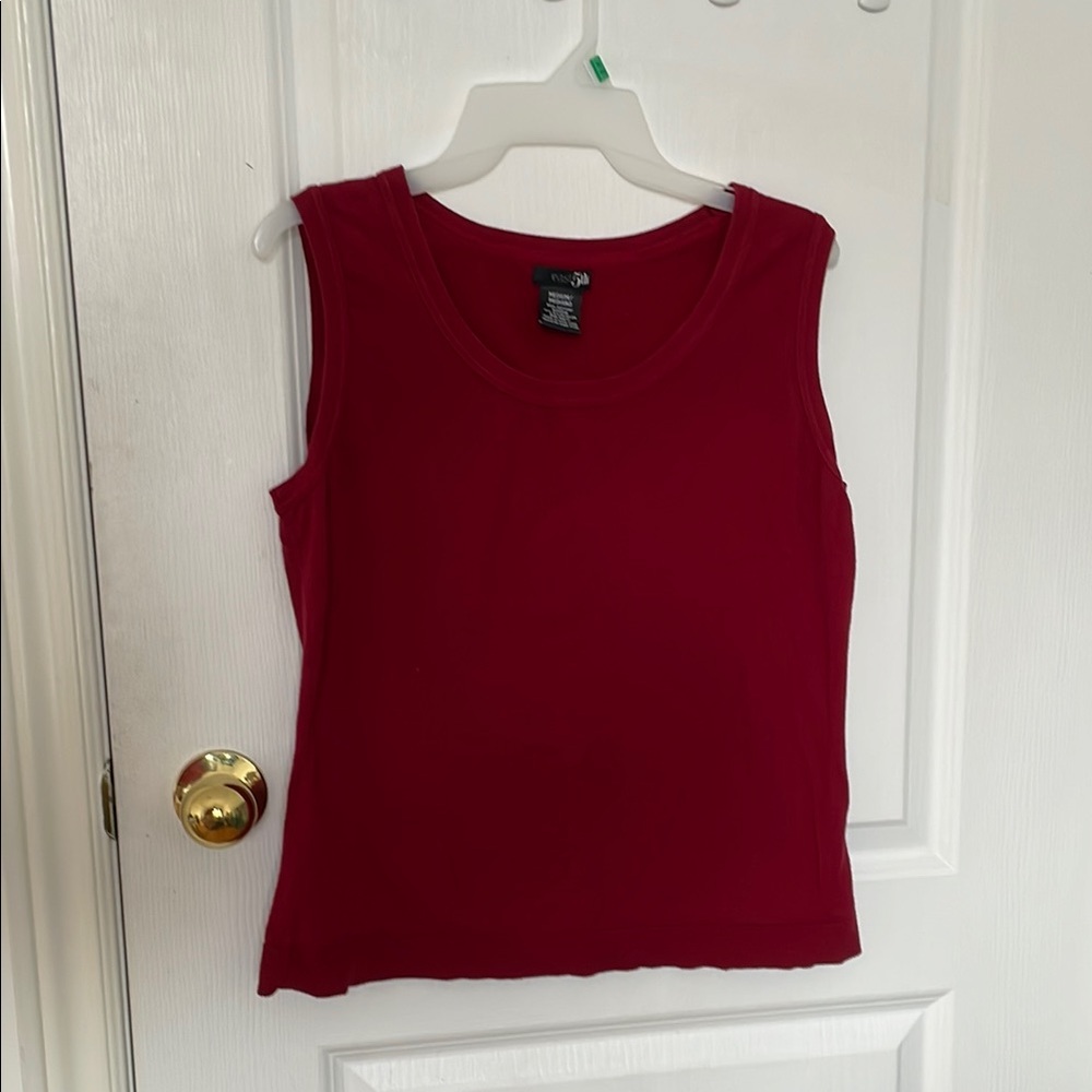 East 5th Red Relaxed Sleeveless Tank Top